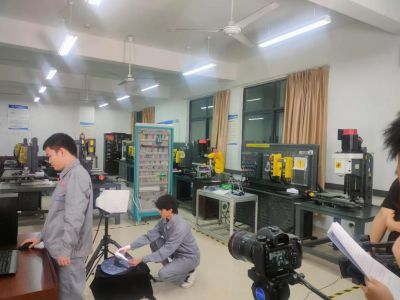 7月21日 重庆工程职业技术学院为智能制造与交通学院精品课拍摄